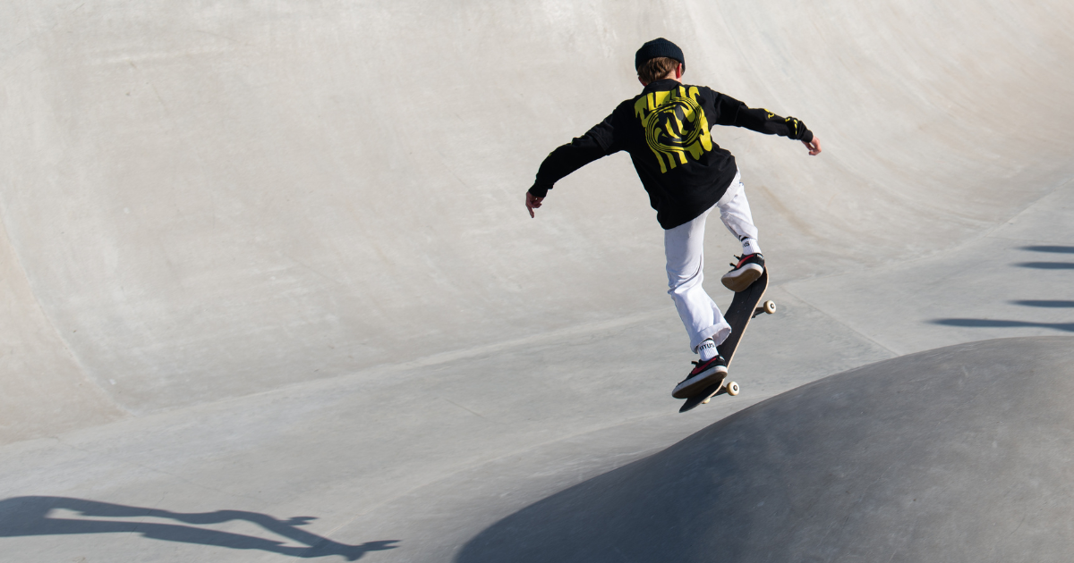Skatepark opens over roof of Amsterdam highway tunnel