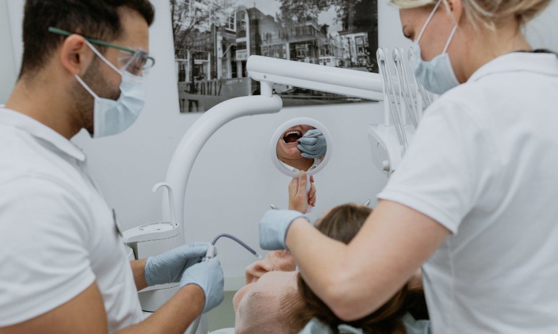 Clear aligners at Tandarts Jordaan: straighten your teeth pain-free