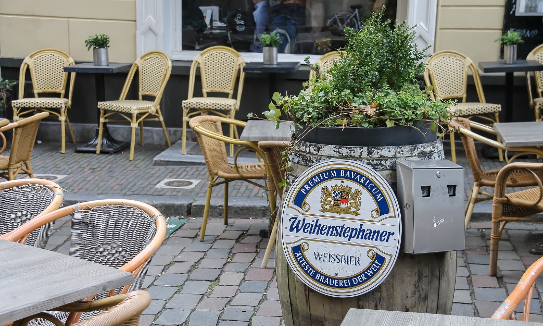 Cafes, bars and restaurants are permitted to open from June 1 at 12pm