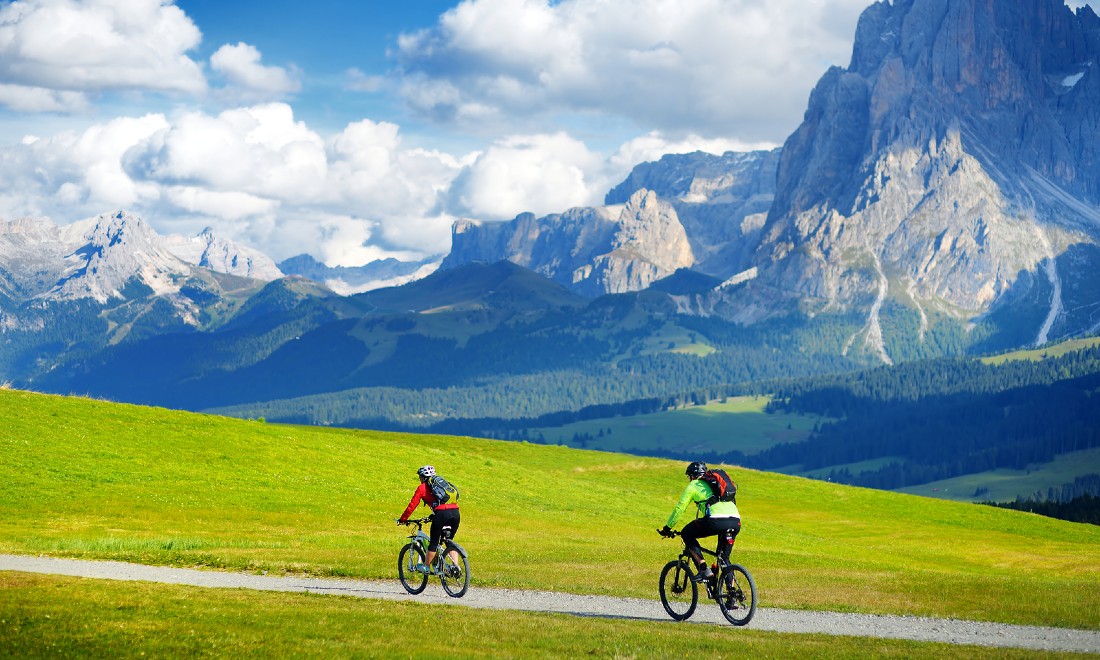 15 breathtaking trails in Europe for avid and amateur cyclists