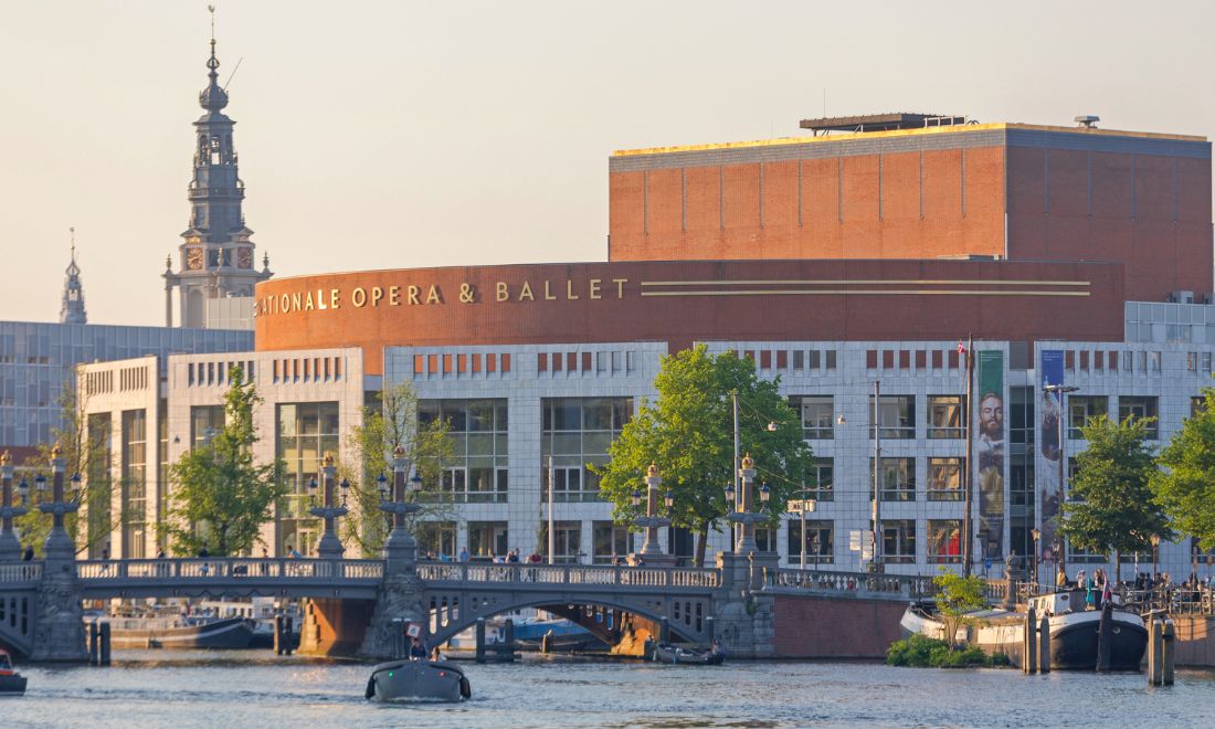A brief history of opera in the Netherlands and the Dutch National Opera (DNO)