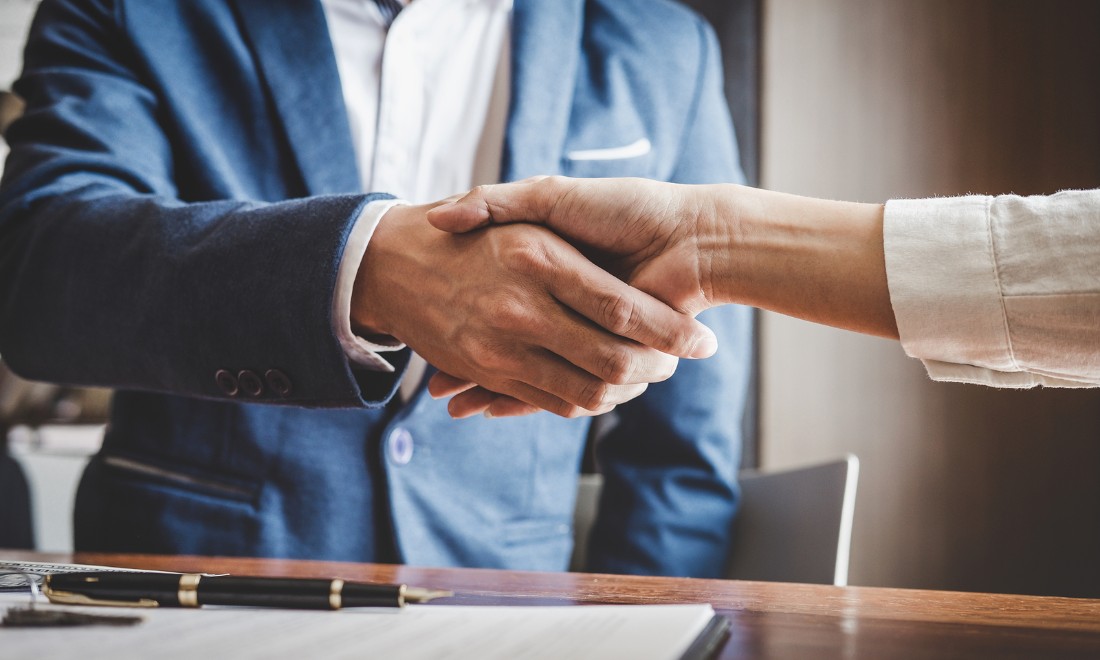 Expat finances made easy with Finsens