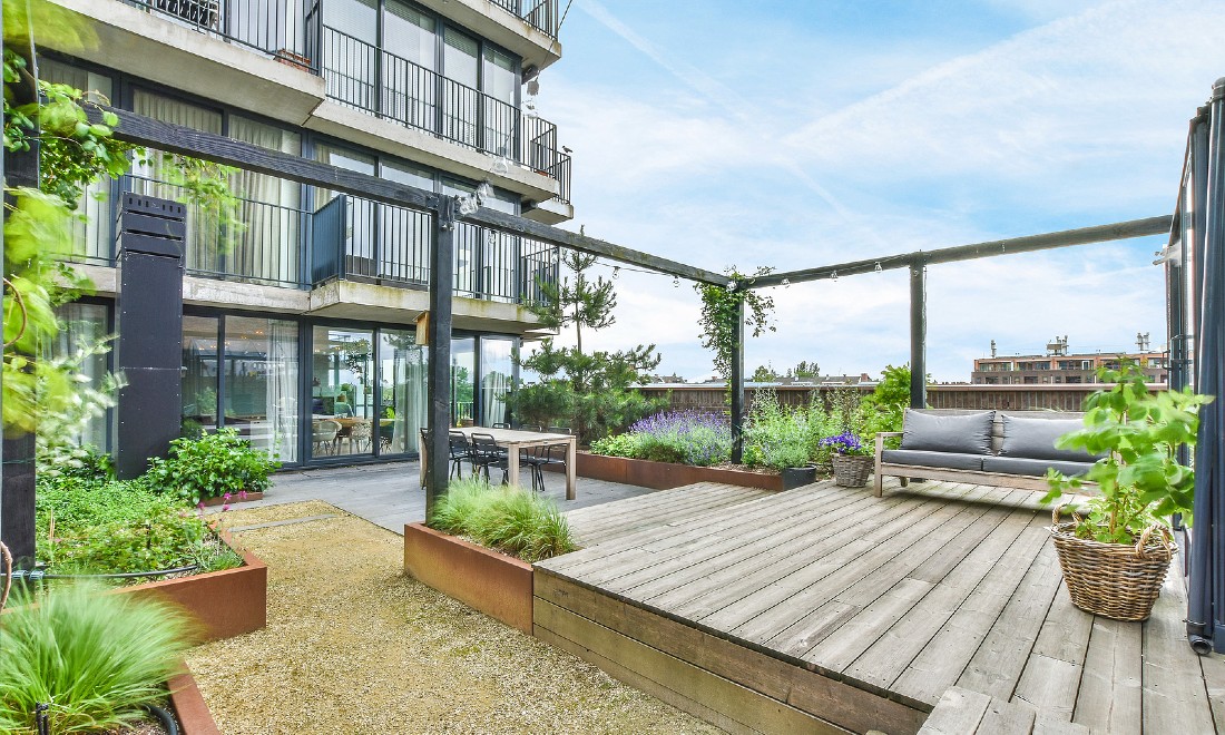 How to optimise your roof space and create a rooftop terrace