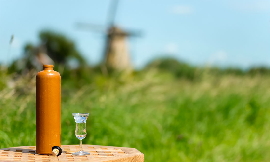 A brief history of Dutch jenever 