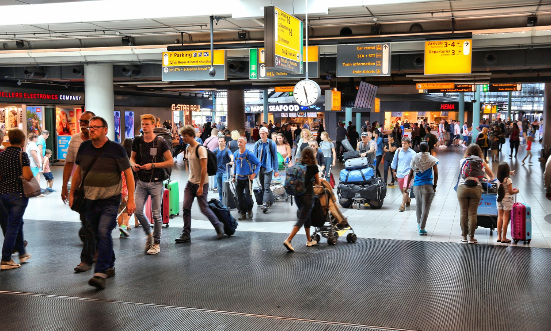 Dutch airports saw over 20 million plane passengers in second quarter of 2024