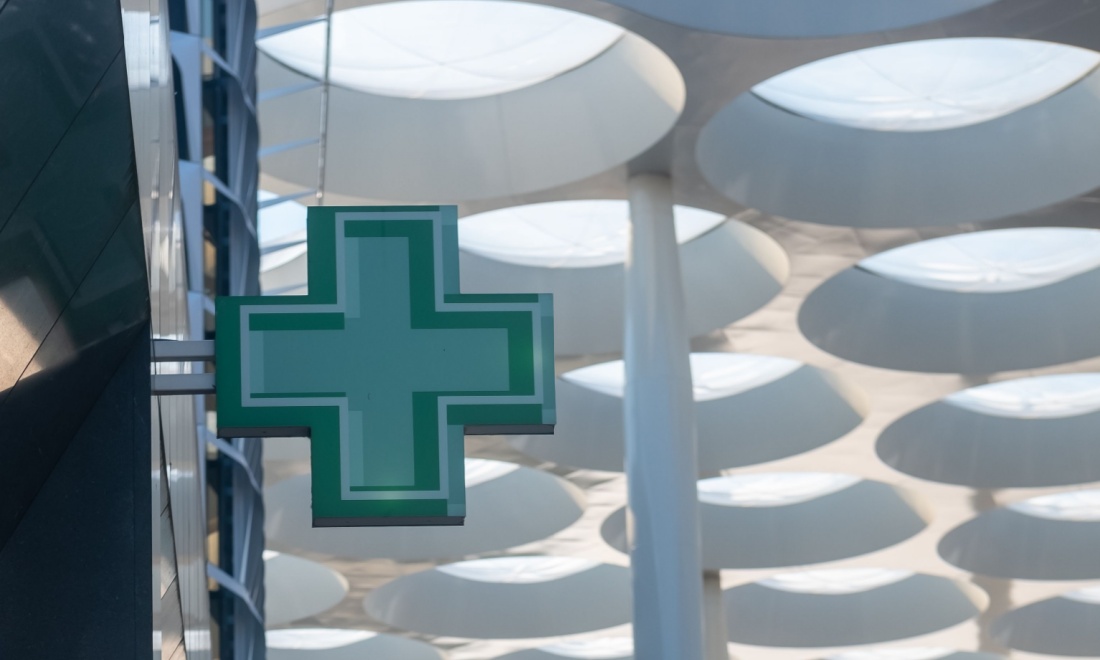 Eindhoven pharmacy introduces hologram assistant that speaks five languages