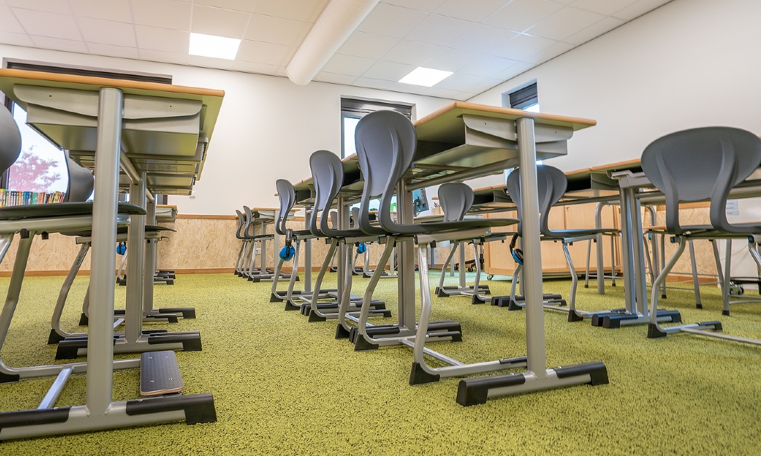 Dutch government to decide whether schools can reopen on January 10