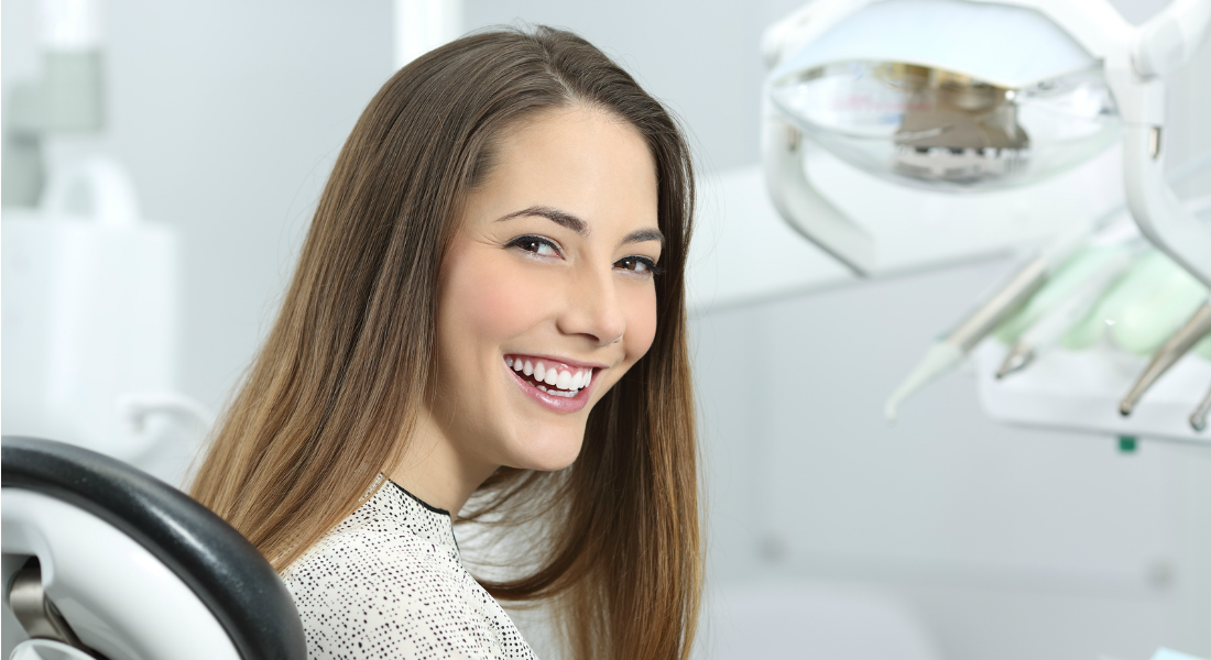 Dental Practice Plantage Middenlaan: Specialised treatments in English